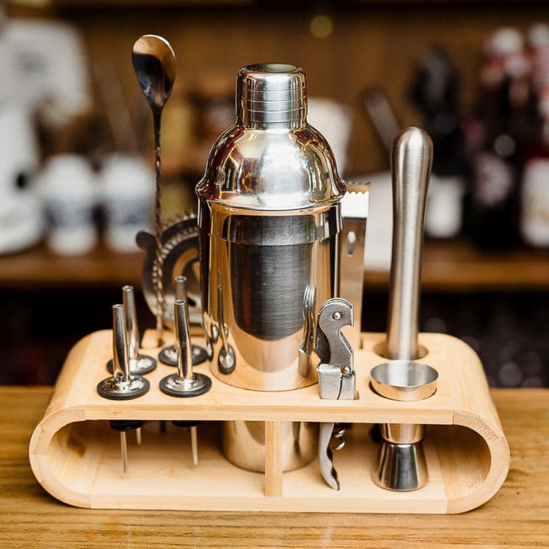 Shaker s kapacitou 750 ml a 11 doplňkem