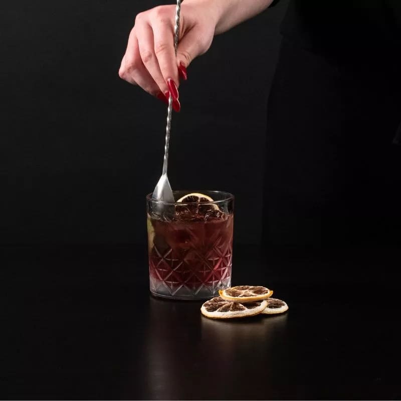 koktejlový pohár na drinky