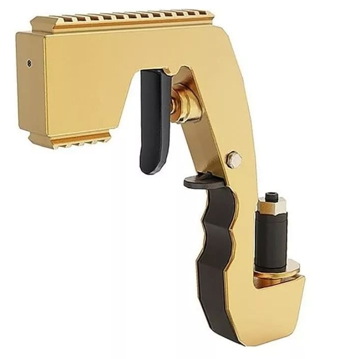striekacia pistol na pivo a sampanske - party pistol