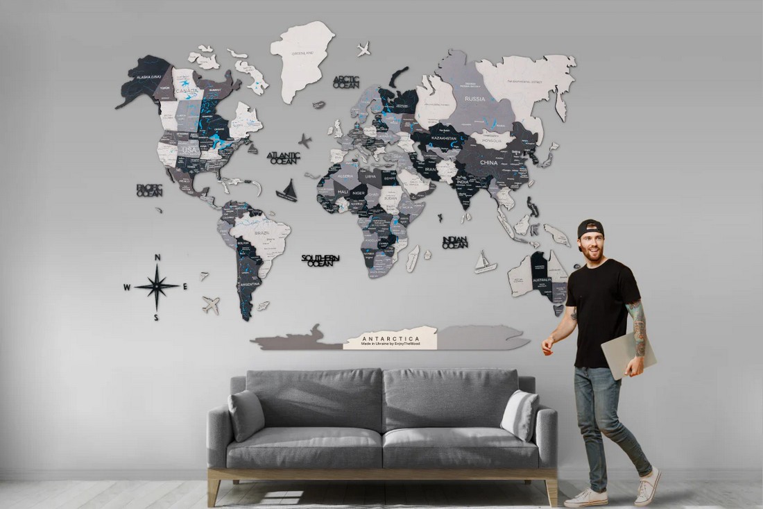 Dárek pro šéfa - elegantní dřevěná podsvícená mapa světa do ředitelské kanceláře