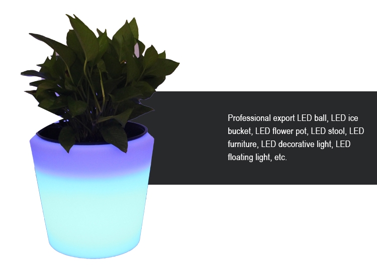 Farebné svietiace kvetináče črepníky led plastove do zahrady terasu