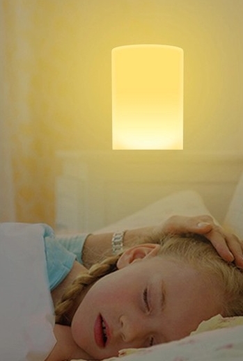 lampa na stol okruhla ovalna plastova ako rgb svetlo farebné do exterieru