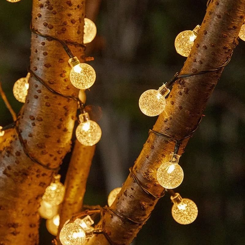 LED svetelné reťaze ziarovky svietiace zo 100 žiarovkami 