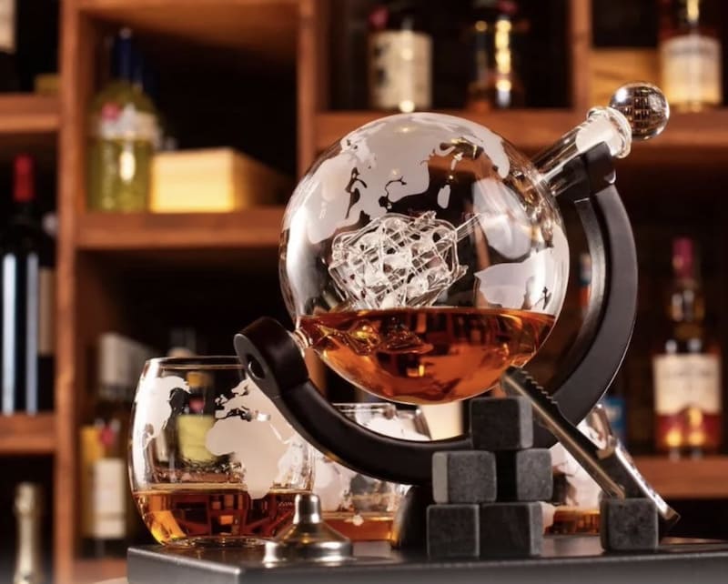 sada na whisky s lievikovou násadkou