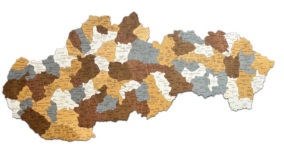 Dřevěná mapa Slovenska s kraji - 3D nástěnná dekorace se všemi regiony