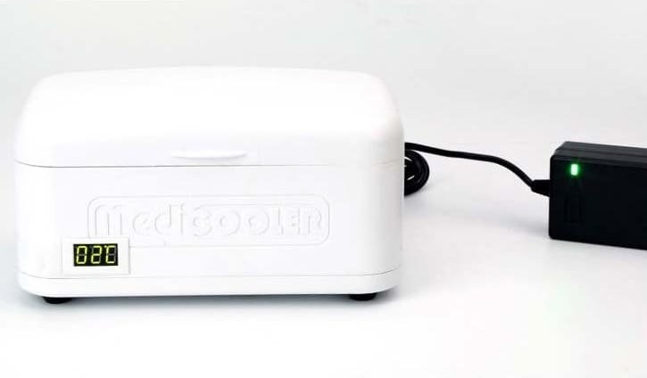 Prenosná mini chladnička na inzulín a lieky 2–8 °C - Kompaktná lieková chladnička s displejom 20,5 x 13,5 cm USB, 12V a 230V napájanie