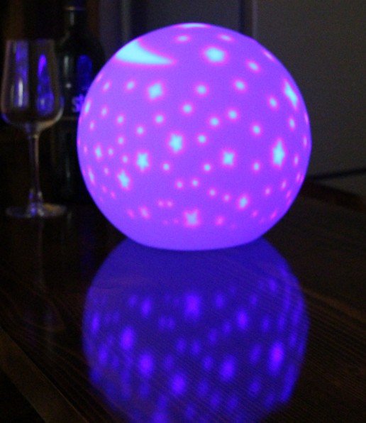 Svietiaci mesiac - Gula obloha LED svietiaca 22 cm - meniteľné RGBW farby + vstavaná batéria 1500mAh + IP44
