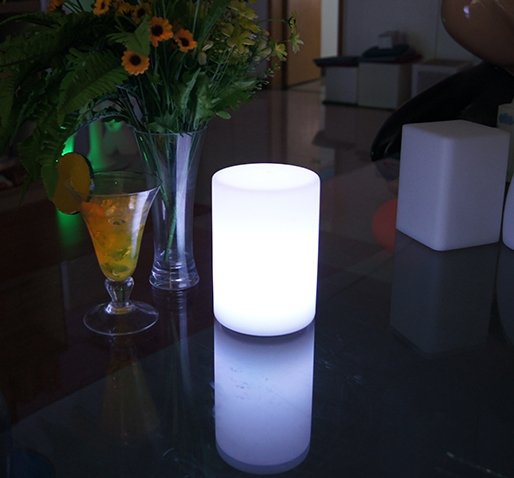 Stolová LED lampa oválna solárna - RGB meniaca farby 10 módov (interier/ exterier)