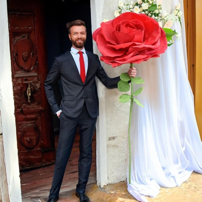 Růže valentýnská XXL – růže červená velká 1,6m