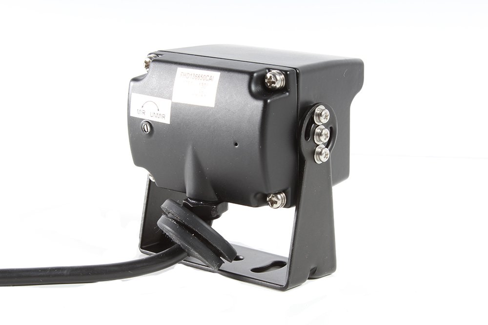 Cúvacia kamera Full HD s uhlom záberu 150° a IR nočným videním do 10 m