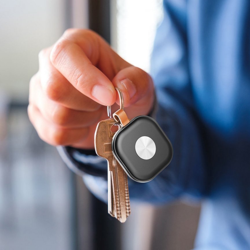 Malý gps lokátor s bluetooth na kluce klucenka - vyhladavac klucov na mobil (Apple Find My)