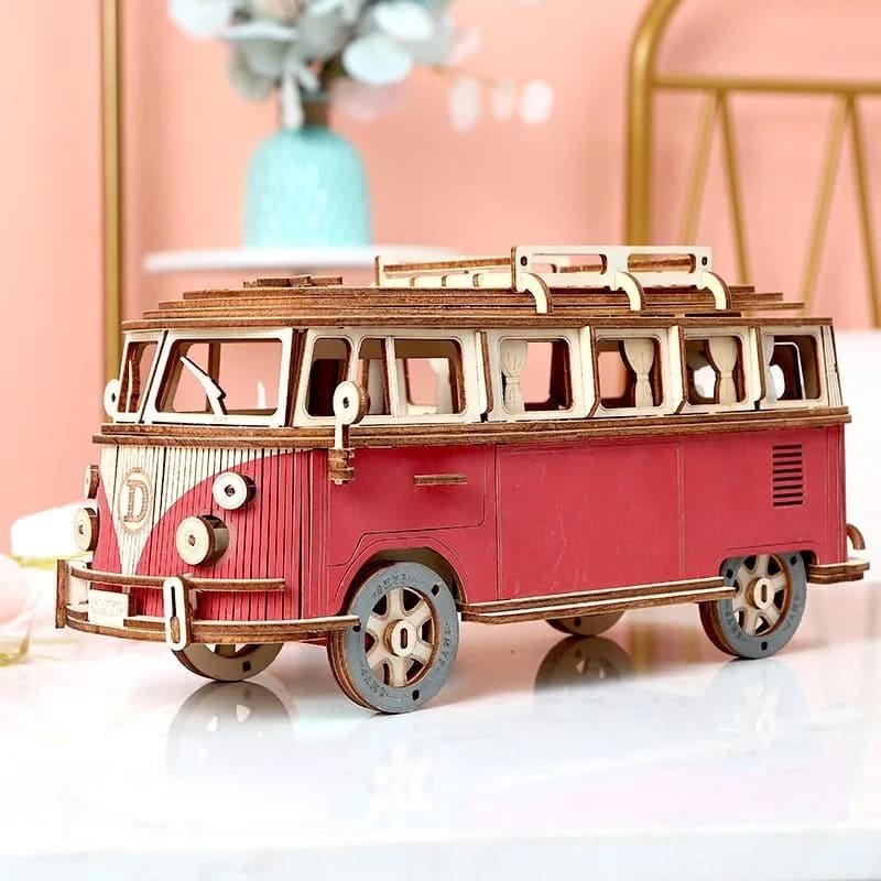 Model retro auto 3D skládací – puzzle auto model Volkswagen VW T1 dřevěný