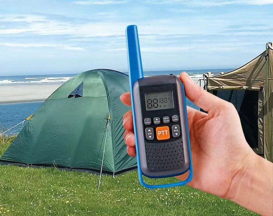 Walkie Talkie vysielačky pre turistiku, stavbu a outdoor – 22CH + VOX + LED