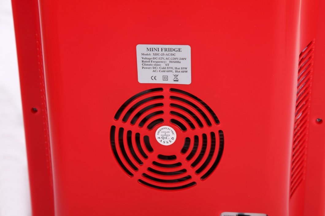 Prenosná mini chladnička 25L na nápoje, pivo, víno a plechovky – 12V/230V - Termo chladnička s ohrevom a chladením o 25°C