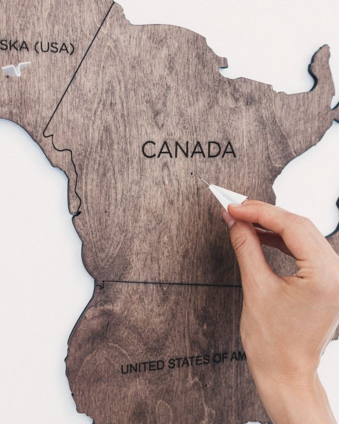 Dřevěná 3D mapa světa na zeď 300×175 cm – dřevěný obraz nástěnný (tmavý ořech)