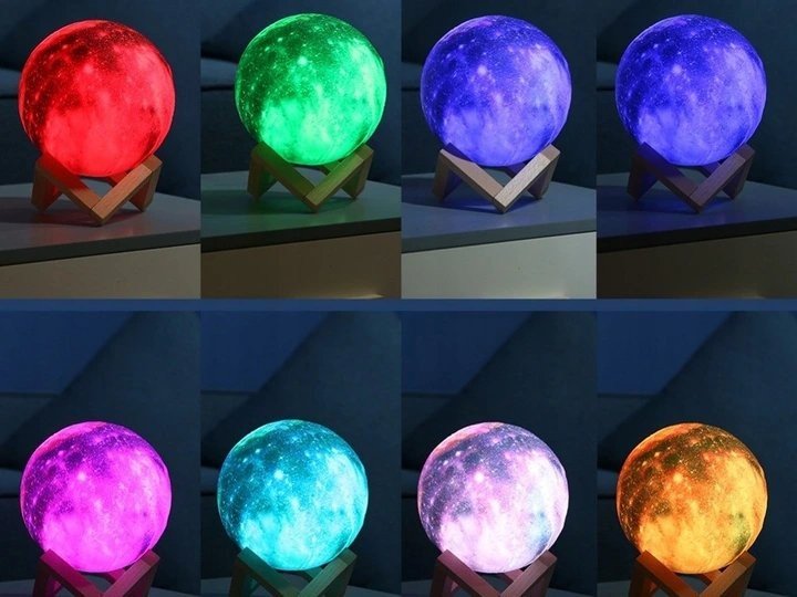 GALAXIA noční LED světlo s ovládáním 16 barev + dřevěný podstavec