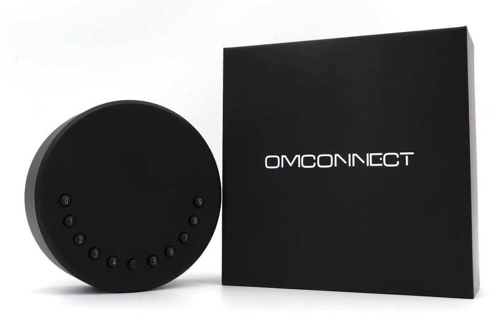Inteligentný zámok – bezpečnostná zámka na kľúče s PIN kódom a ovládaním cez Bluetooth + smartfón aplikácia