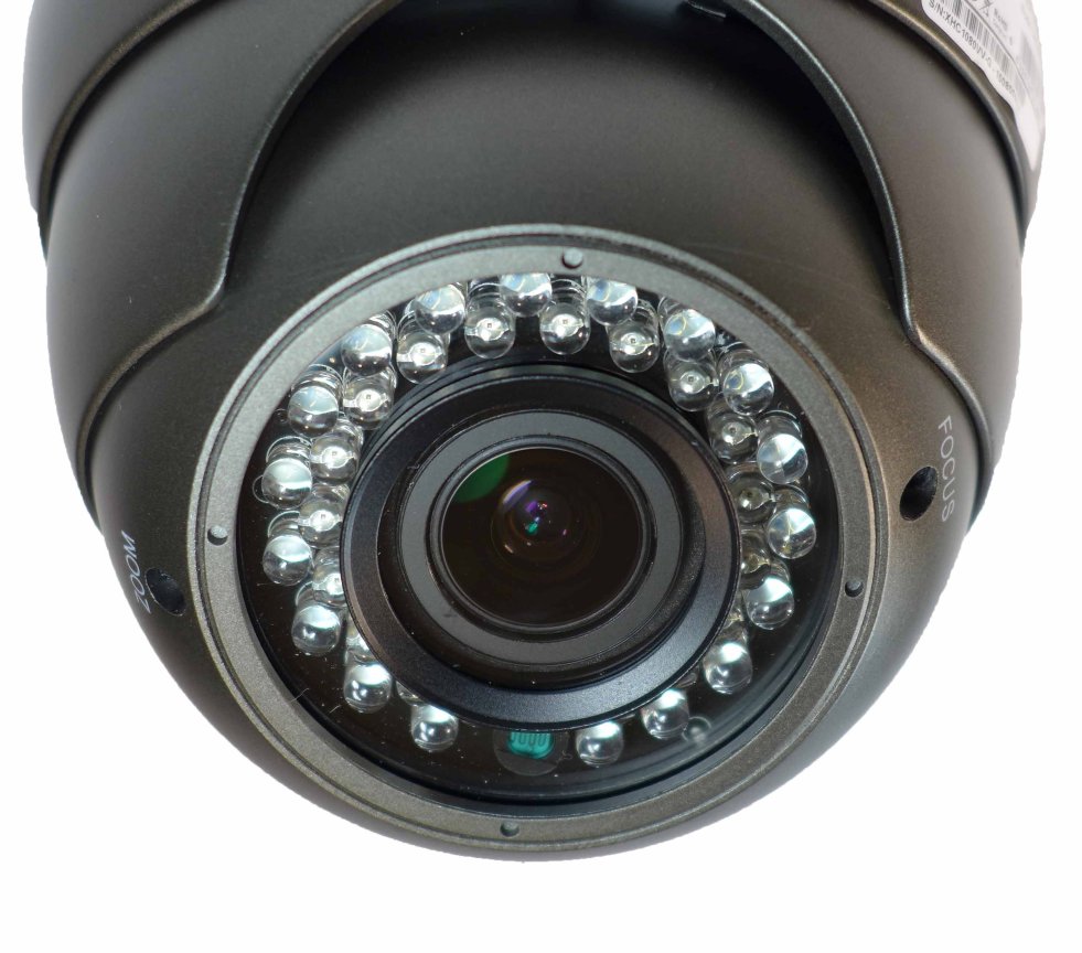 Варифокална камера AHD 1080P/960H с 40 m IR