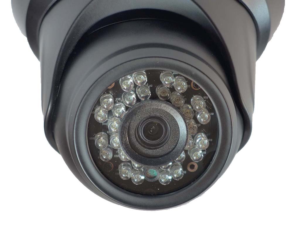 Kompleti kamer 4x AHD kamera 1080p z 20m IR in hibridnim DVR
