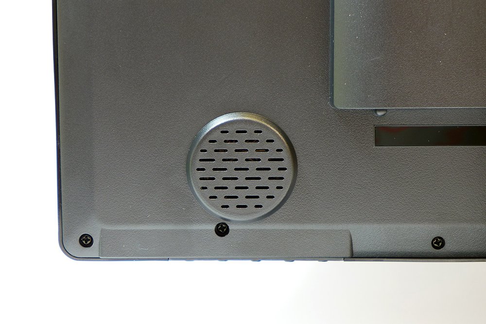 LED monitor 23,6" VGA, HDMI, s BNC vstupom a výstupom