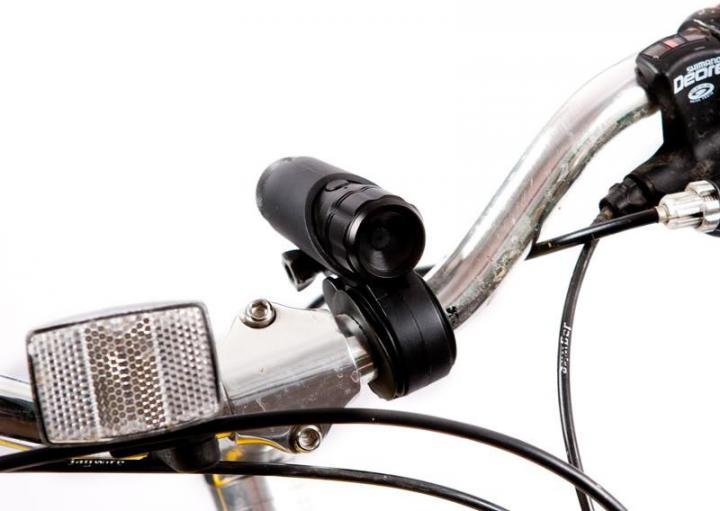 Telecamera spia HD a forma di torcia