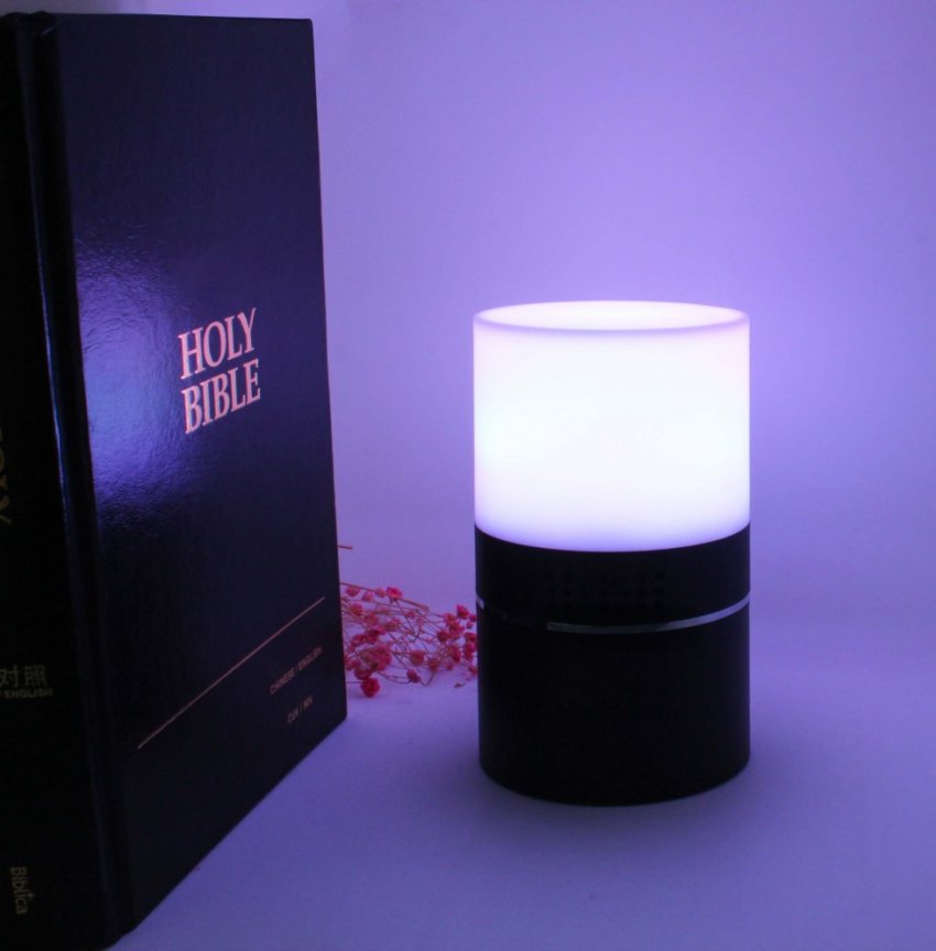 Cámara WiFi FULL HD en lámpara de mesa LED con detección de movimiento