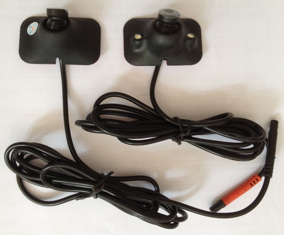 Mini telecamera HD da parcheggio 48x30mm con angolo di 150° + 2x diodi LED