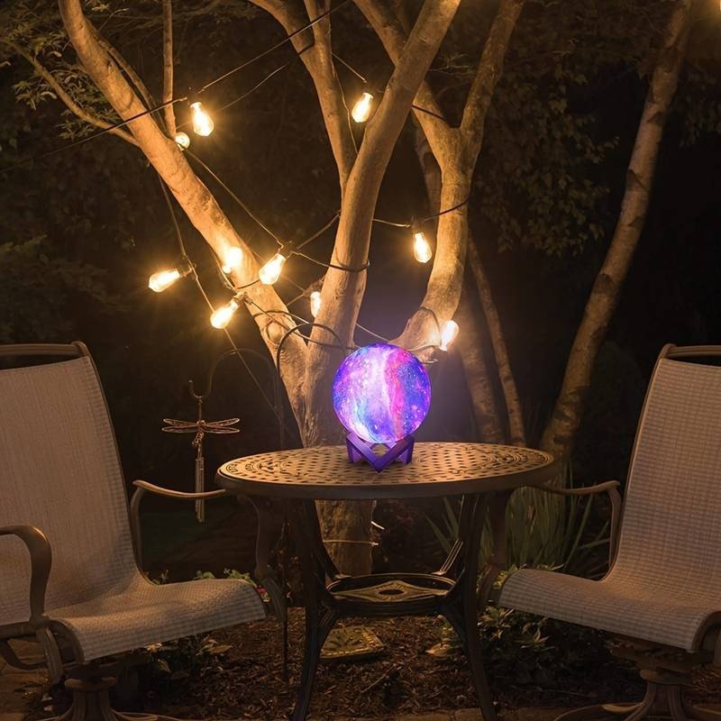 GALAXIA noční LED světlo s ovládáním 16 barev + dřevěný podstavec