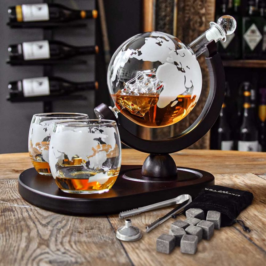 Karafa na whisky (set na Whiskey) – dřevěný stojan + 2 sklenice + 9 chladicích kamenů