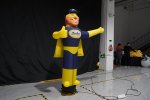 Nafukovacia reklama (panák či fugurína s mávajúcou rukou) výška 3m s LED - Super Hero