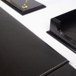 Kancelářský set – elegantní 8 dílný set z ořechu a černé kůže, ruční výroba