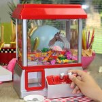 Automat na sladkosti – stroj na chytanie cukríkov