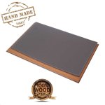 Pracovní podložka na kancelářský stůl (šedá kůže a dřevo) – elegantní design, ruční výroba
