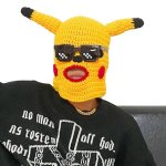 Maska na tvár a hlavu Pikachu – pletená kukla so žltými okuliarmi pre deti aj dospelých