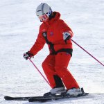 Smart prilba na lyže a snowboard – Prilba na zimné športy s bluetooth + reproduktory + mikrofón + SOS systém