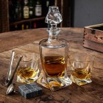Set na whisky dárkový – karafa se 2 skleničkami + 9 ledových kamenů + doplňky