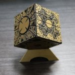 Kostka Rubikova mystická - hlavolam se symboly mysteriózní