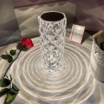 LED lampa krištáľová 21 cm v tvare pohára - dotyková na diaľkové ovládanie + 16 farieb