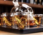 Karafa lebka 1 l – sada se 6 skleničkami 3D lebka 75 ml