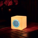 Kocka plastová reproduktor Bluetooth 10W + výkon + IP44 + RGB farebná - 35x35x35cm