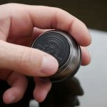 Guľa kinetická – antistresová gulička rotujúca s efektom víru 4 cm