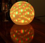 Svietiaci mesiac - Gula obloha LED svietiaca 22 cm - meniteľné RGBW farby + vstavaná batéria 1500mAh + IP44