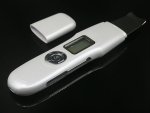 Ultrazvukový exfoliátor s EMS a iónovou terapiou - LCD displej