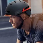 Smart cyklistická přilba na kolo – s Bluetooth a LED signalizací + reproduktory, SOS funkce