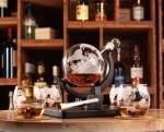 Karafa Glóbus na whisky na stojane – súprava 4 poháre + 9 kameňov