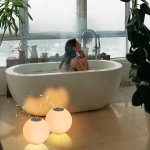 Reproduktor plávajúci na vode ako balón s 5W Bluetooth IP67 vodotesný - RGB LED farebný