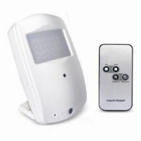 Шпионска камера с IR LED - постоянен запис + засичане на движение