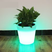 Svietiaci kvetinac farebný plastovy LED 8 RGB režimov vodeodolný s IP44 - rozmery 27x27x28 cm