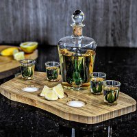 Súprava na tequilu – karafa 840 ml + 4 poháre + drevený podnos ručná výroba