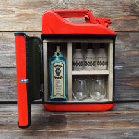 Minibar ve tvaru kanystru červený – kanystr na gin, 20 l úložný bar